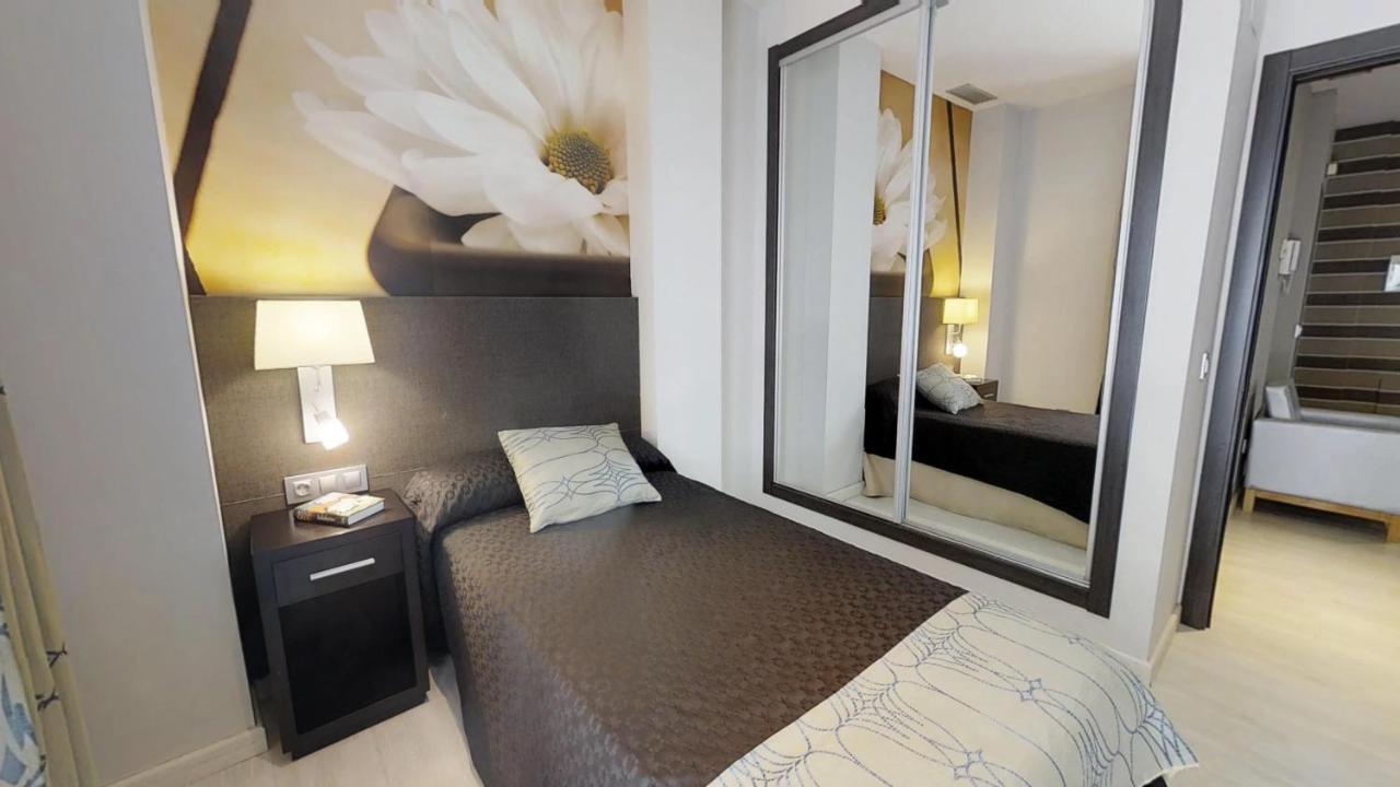 Апартаменты Leo Deluxe Punta Umbria (Adults Only) Экстерьер фото